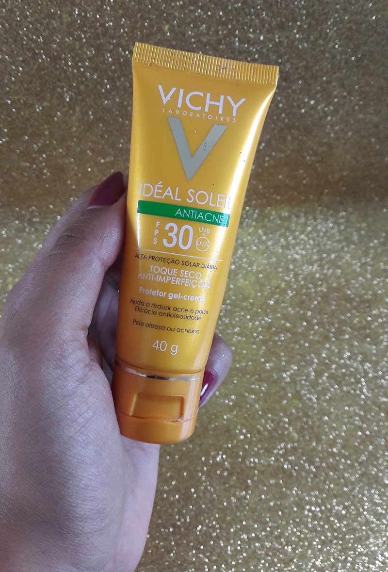 Protetor solar Vichy antiacne   toque seco anti-imperfeições
