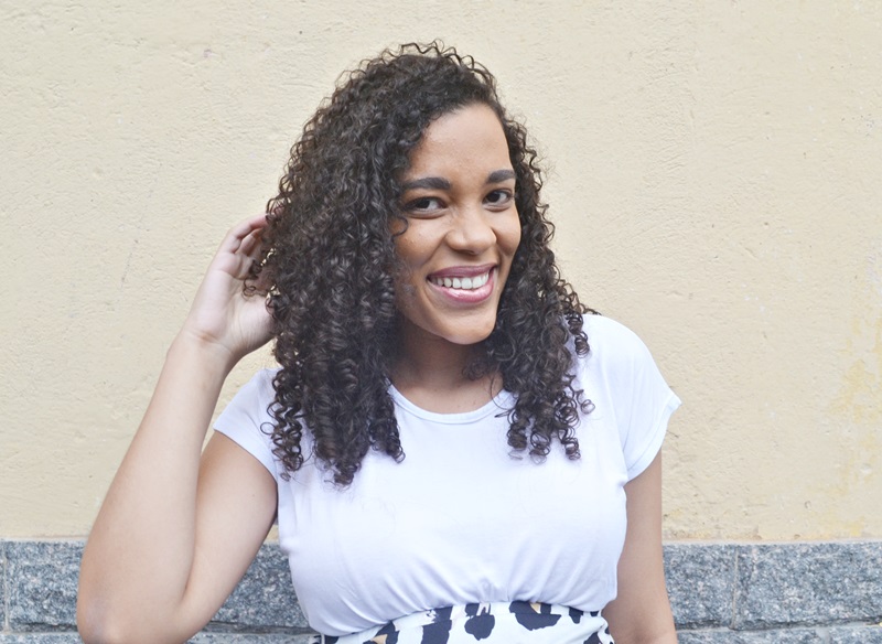 Hidratação caseira com banana e mel brilho e maciez