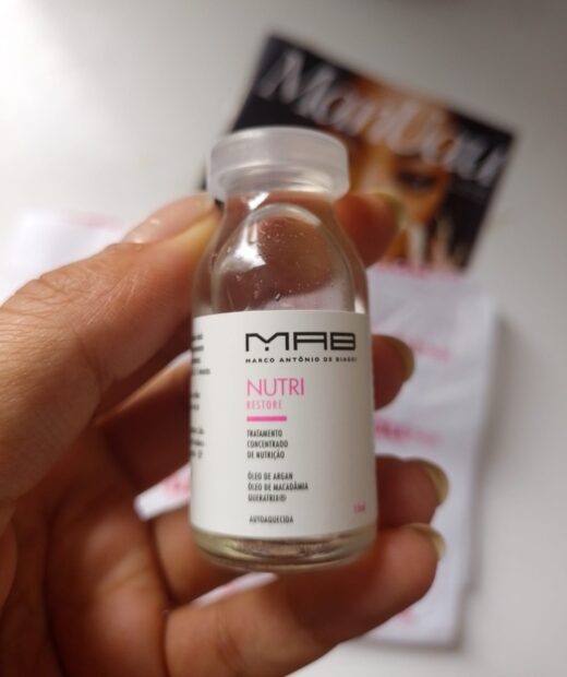 ampola da MAB nutri restore para fazer nutrição capilar