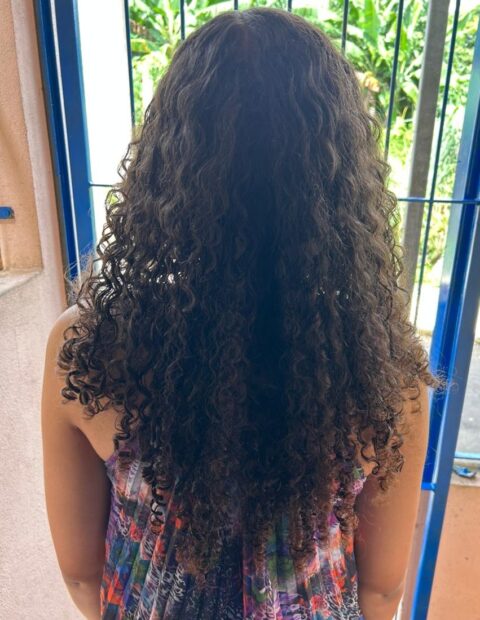 Tendência de corte para cabelo cacheado