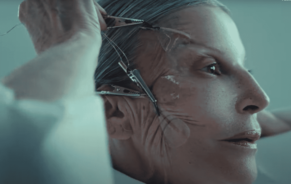 The Ordinary desmonta os mitos da beleza com sua ‘tabela periódica’ de buzzwords