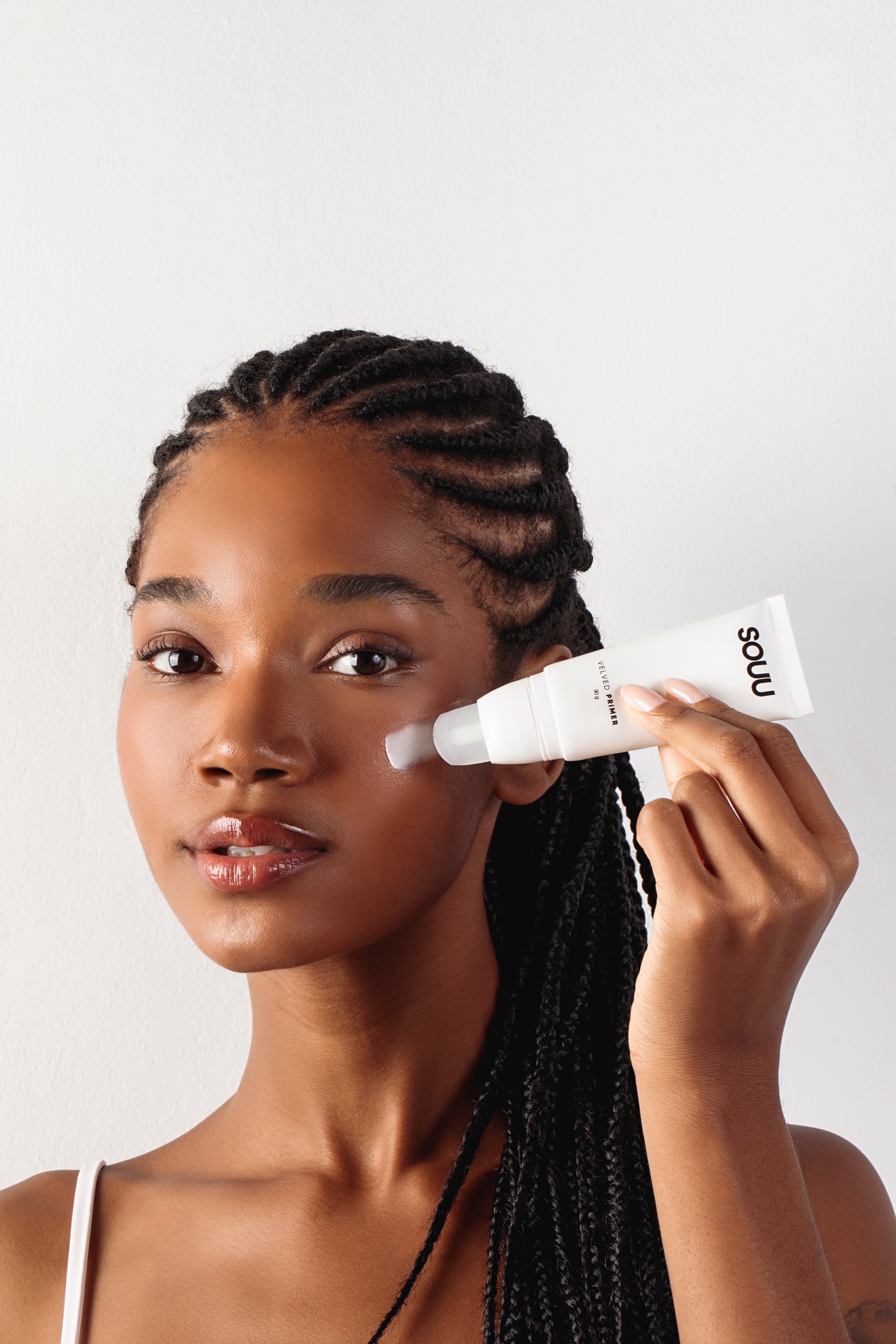 SOUU Beauty lança Velved Primer proteção e acabamento aveludado