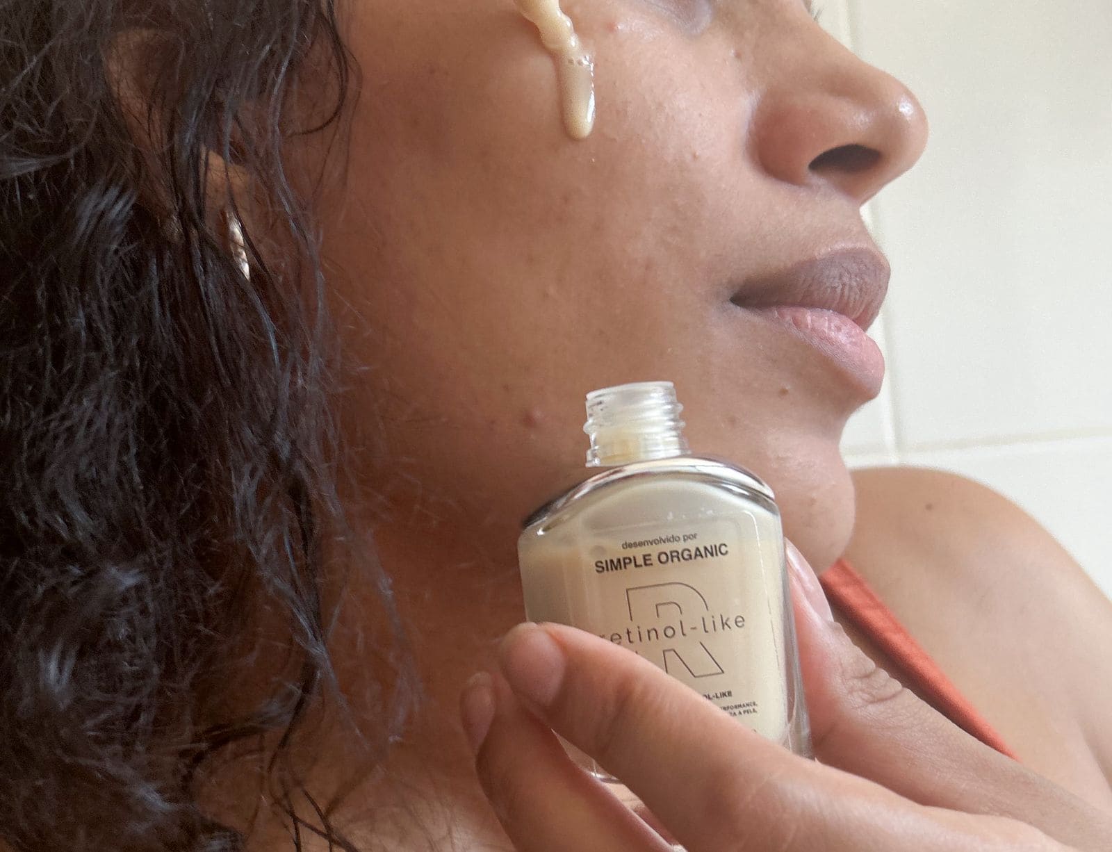 Retinol Like funciona? Veja a resenha completa e resultados