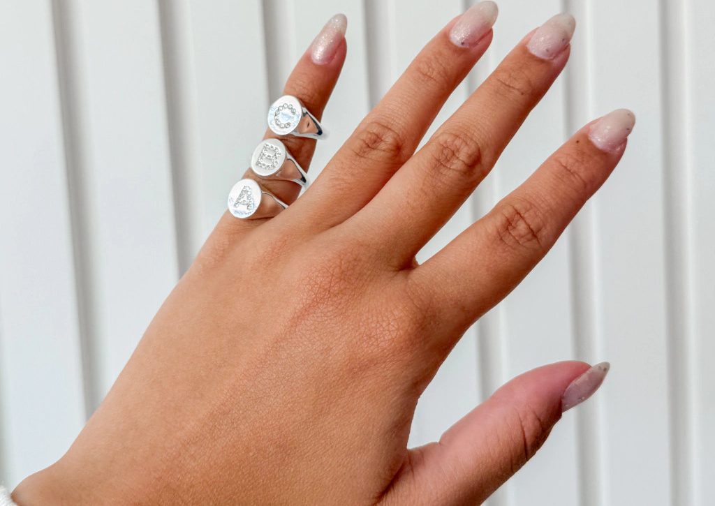 6 acessórios minimalistas cheios de personalidade