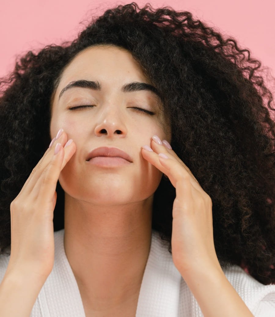 Skin burnout: como identificar os sinais e cuidar da pele esgotada