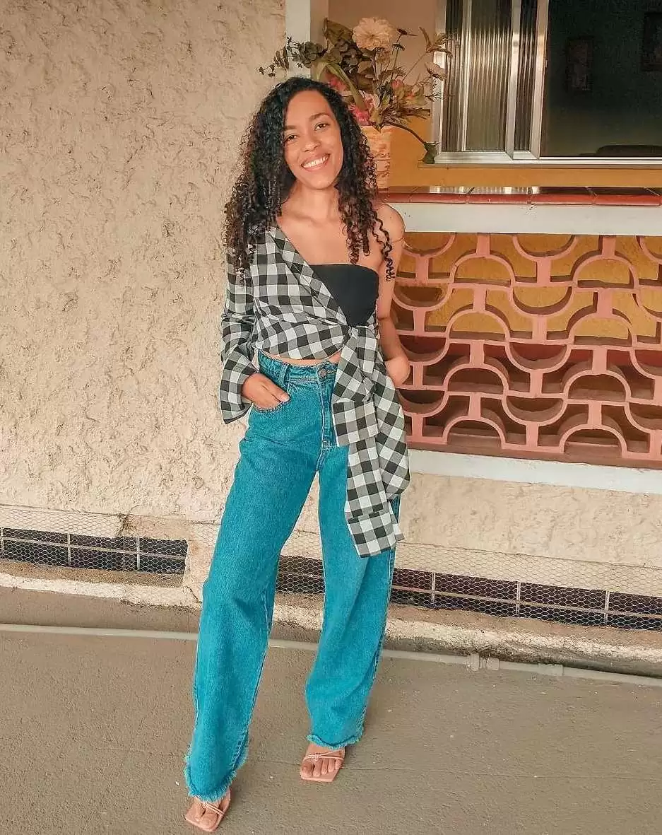 5 ideias incríveis de looks com calça jeans feminina