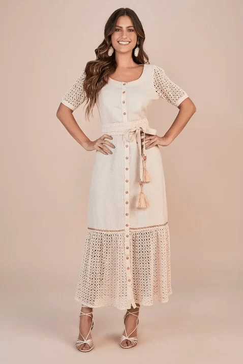 4 roupas que não podem faltar na moda evangélica feminina