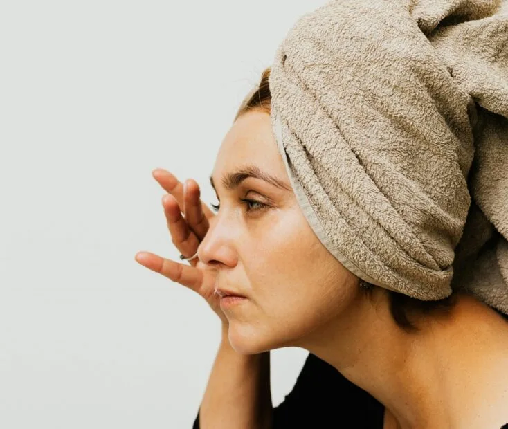 5 erros que envelhecem a sua pele sem você perceber