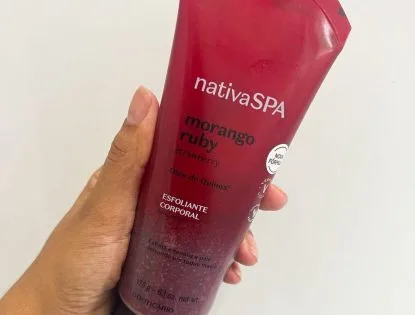 Esfoliante Corporal Nativa Spa Morango Ruby: resenha completa