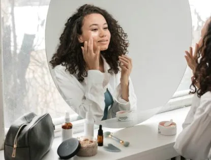 Skincare Descomplicada para as Viagens de Fim de Ano